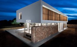 20180521134903000000_010